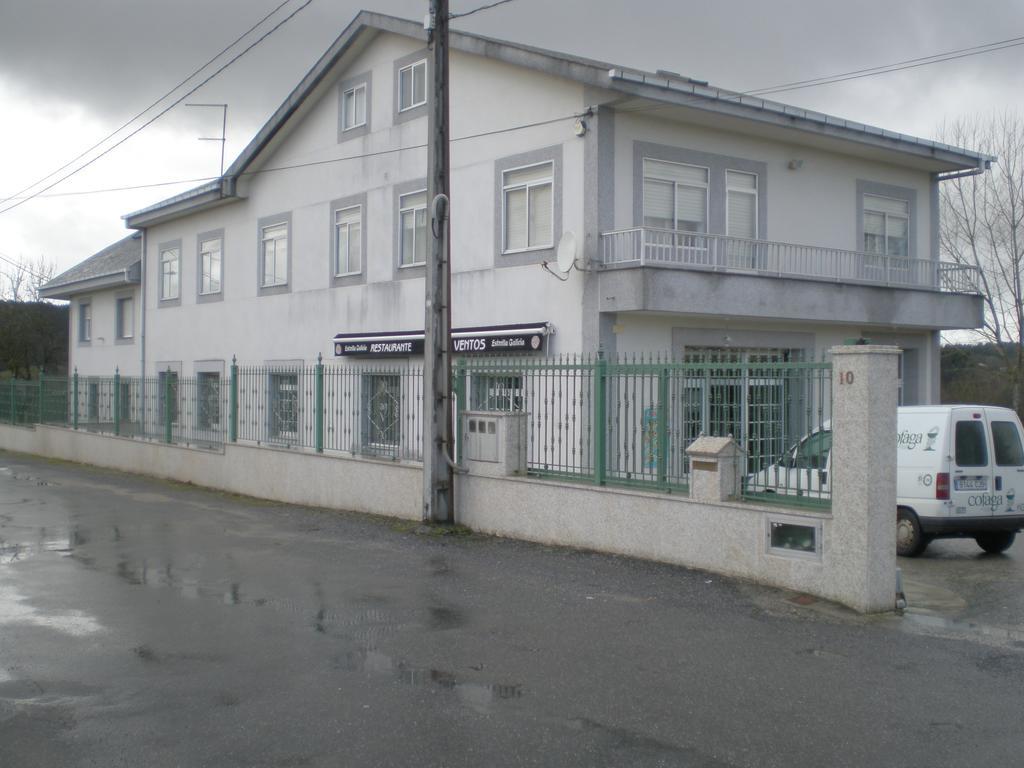 Hostal Catro Ventos Lugo Exterior foto